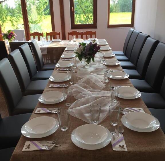 ホテル Bajanówka