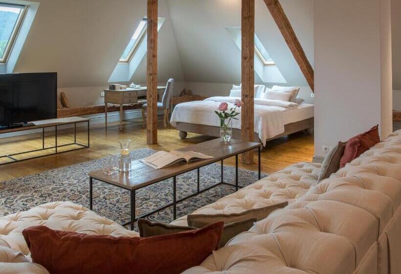 호텔 Zamek Sarny   Schloss Scharfeneck