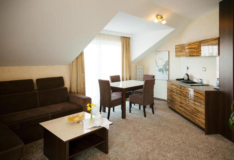 Pensjonat & Spa Raj