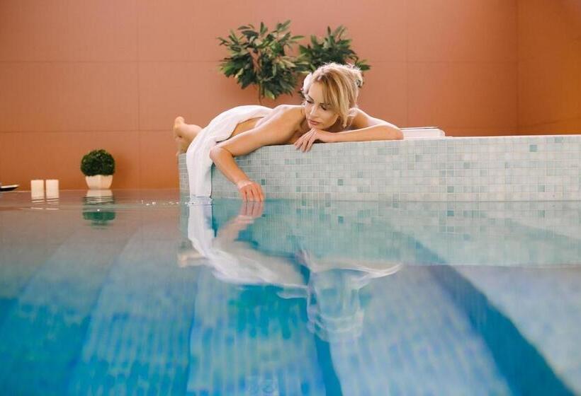 Pensjonat & Spa Raj