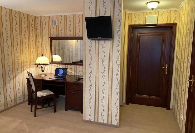 تختخواب و صبحانه Kompleks Restauracyjno Noclegowy Rubikon