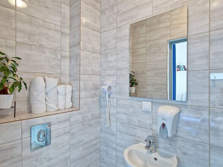 민박 Mile Gdansk Airport & Parking Długoterminowy