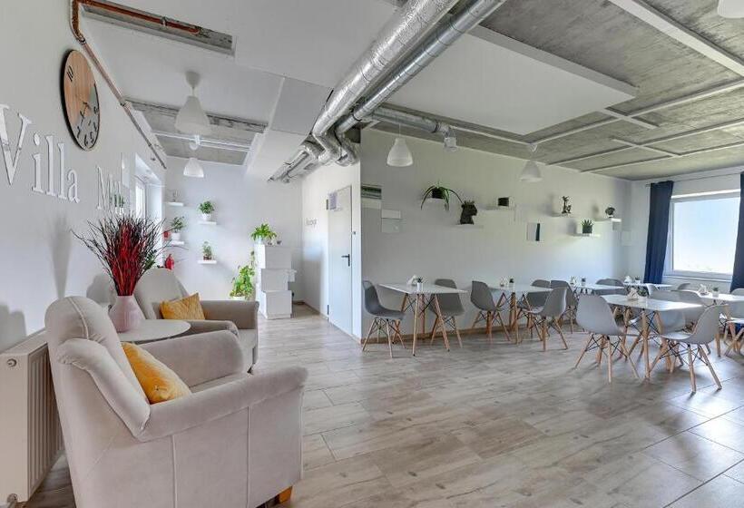 민박 Mile Gdansk Airport & Parking Długoterminowy