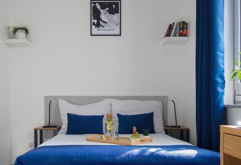 민박 Mile Gdansk Airport & Parking Długoterminowy