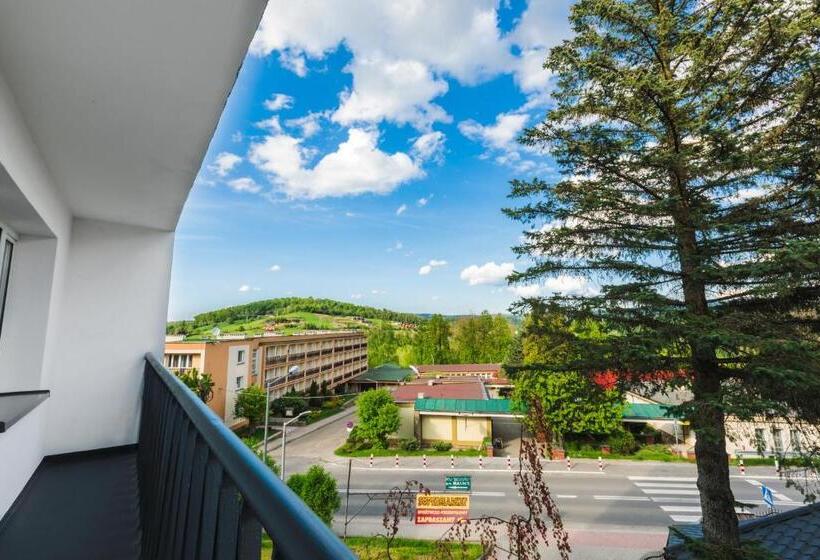 تختخواب و صبحانه Ośrodek Wypoczynkowy Tarnica
