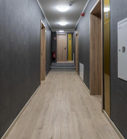 مبيت وإفطار Przystanek Alaska