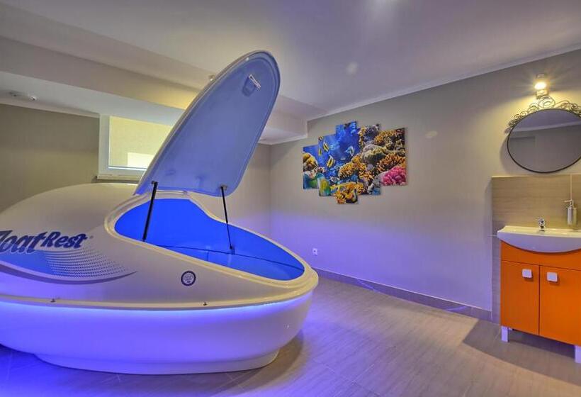 تختخواب و صبحانه Spa & Resort Bukowiec
