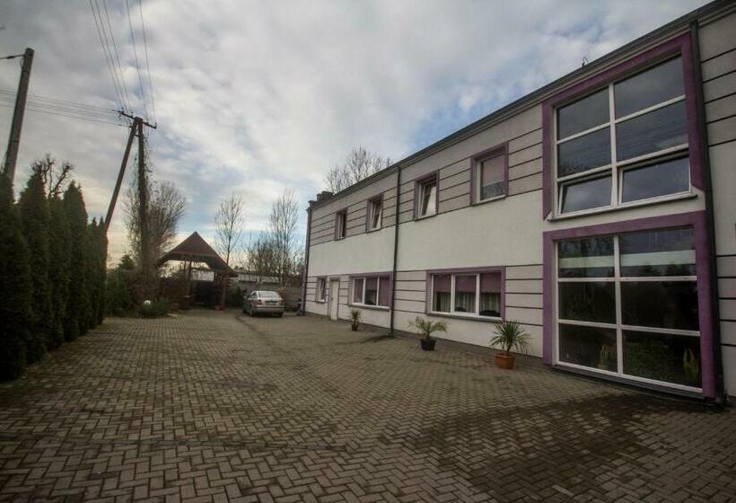 Hostel Soleil
