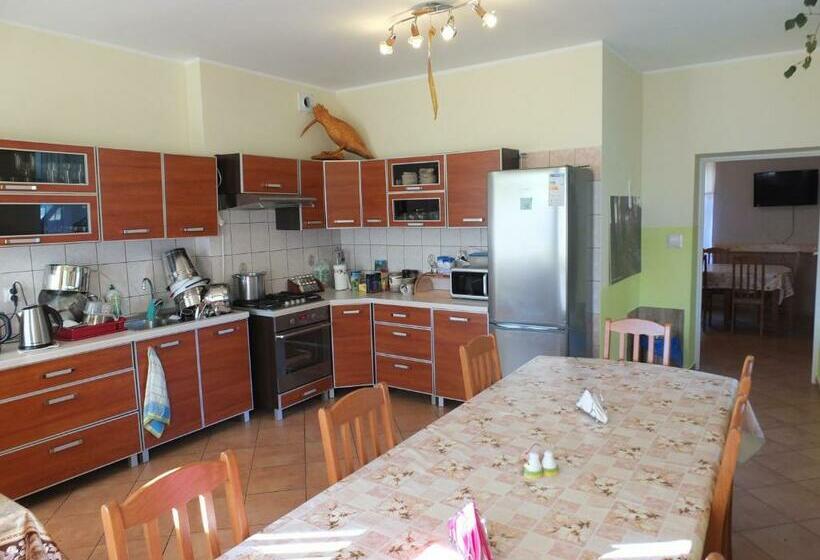 בית מלון כפרי Dwór Klewiny