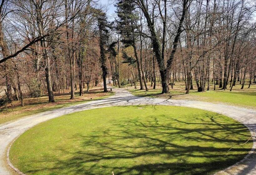 ホテル Dwór Sieraków