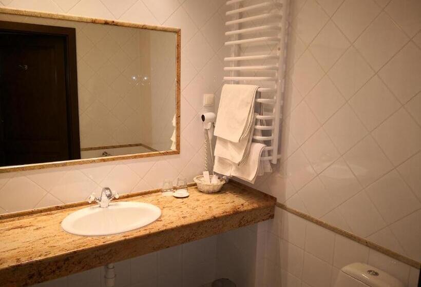 ホテル Dwór Sieraków