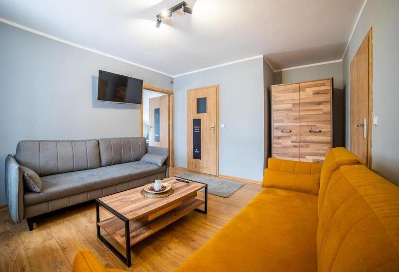 Отель Gościniec Pod Lilijką
