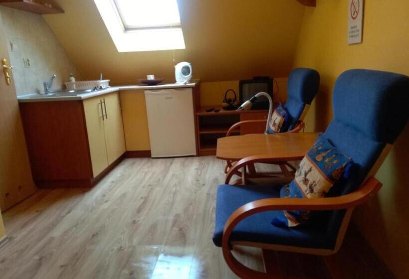 ホテル Gospodarstwo Agroturystyczne Ania I Filip