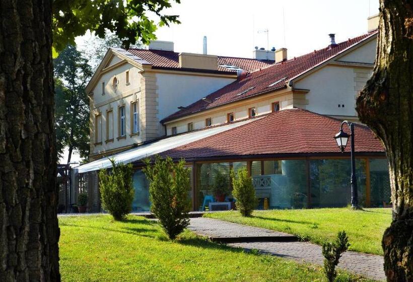 ホテル Pałac Piorunów & Spa