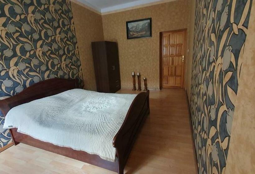 בית מלון כפרי Pokoje Do Wynajęcia Piastowska