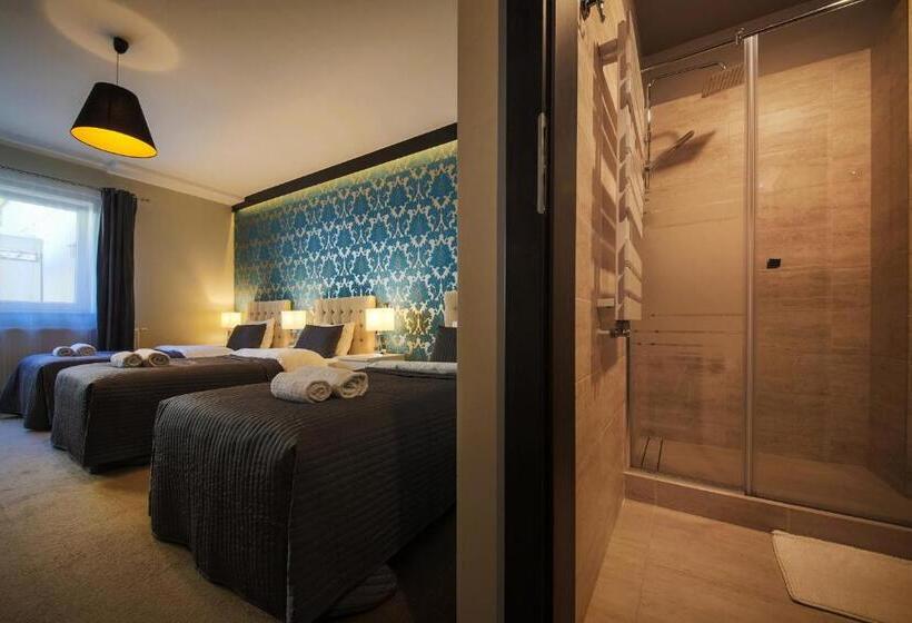 ペンション B&m Guesthouse