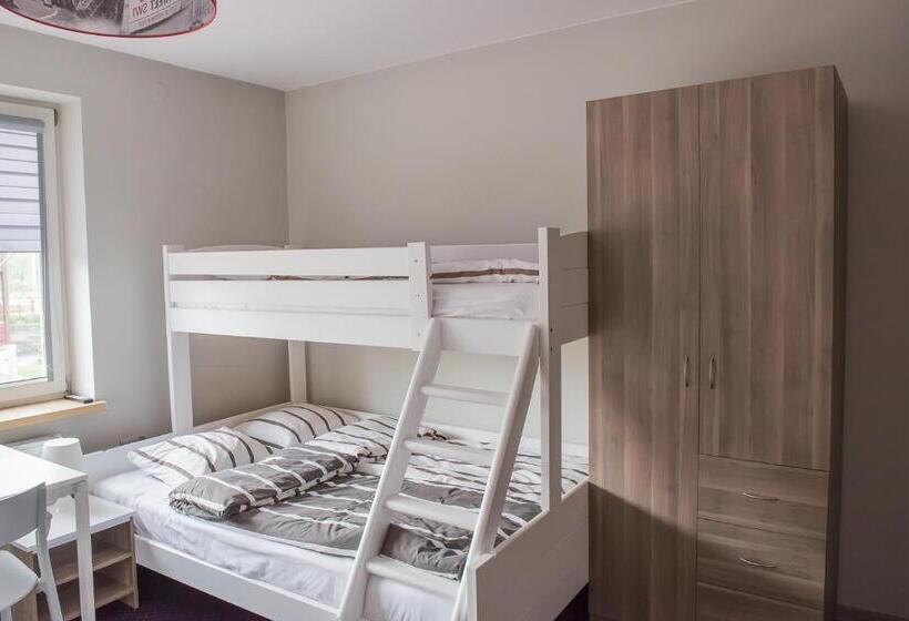 ペンション B&m Guesthouse