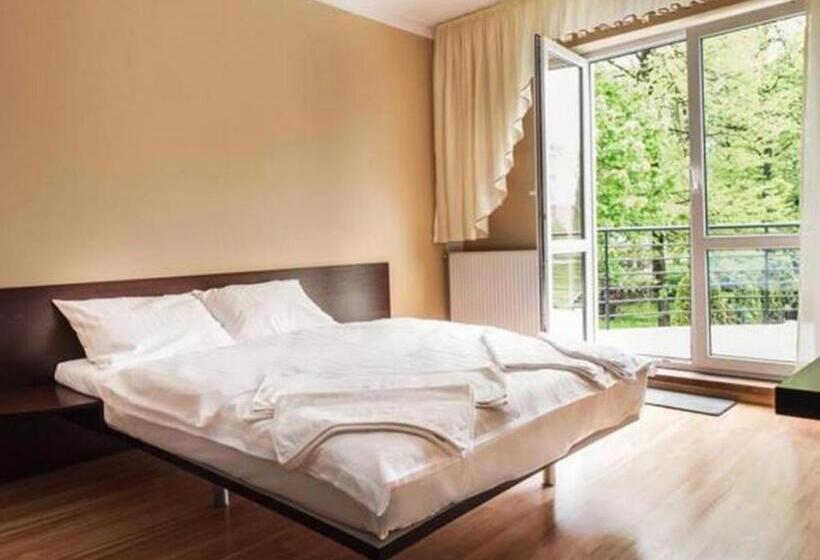 Bed and Breakfast Bizancjum Pokoje Gościnne Parking Free 24h