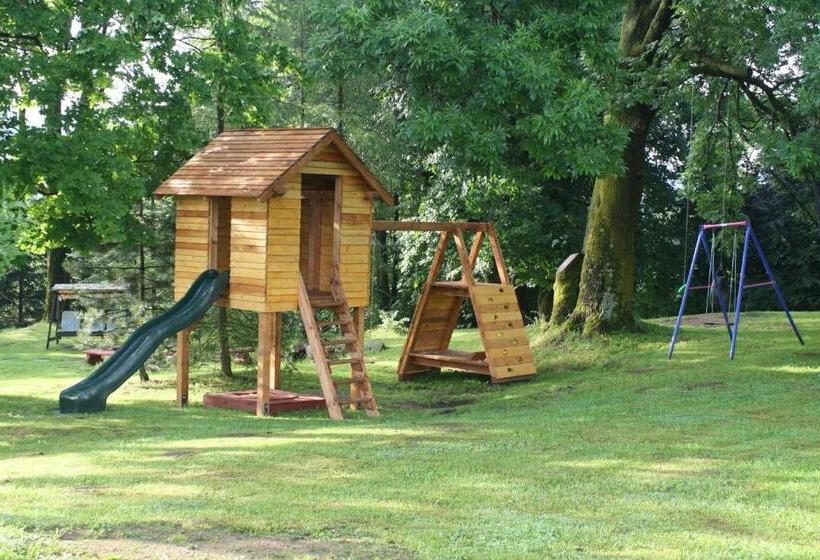 تختخواب و صبحانه Dom Na Klonowym Wzgórzu