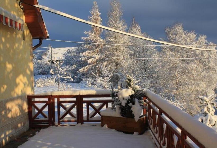 تختخواب و صبحانه Dom Na Klonowym Wzgórzu