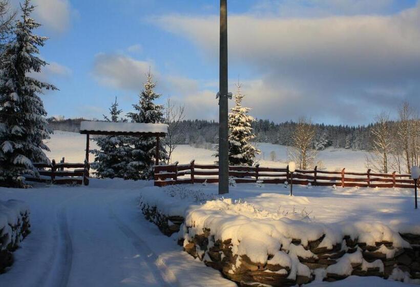 تختخواب و صبحانه Dom Na Klonowym Wzgórzu