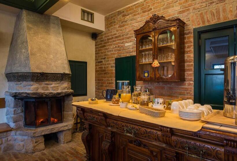 تختخواب و صبحانه Dom Potok