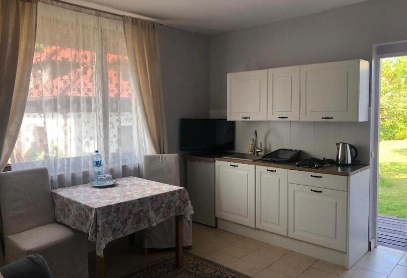 مبيت وإفطار Villa Victoria
