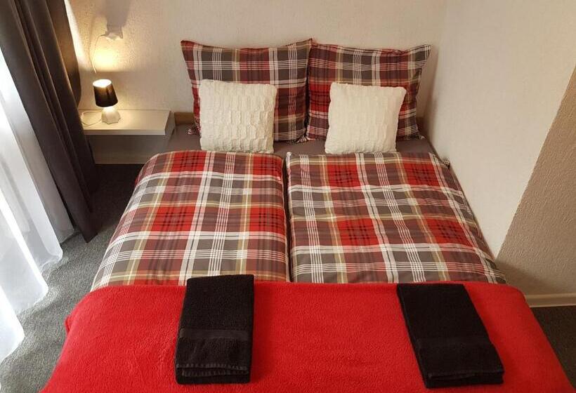 تختخواب و صبحانه Willa Grafit