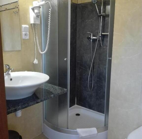 تختخواب و صبحانه Willa Pod Gwiazdami & Spa