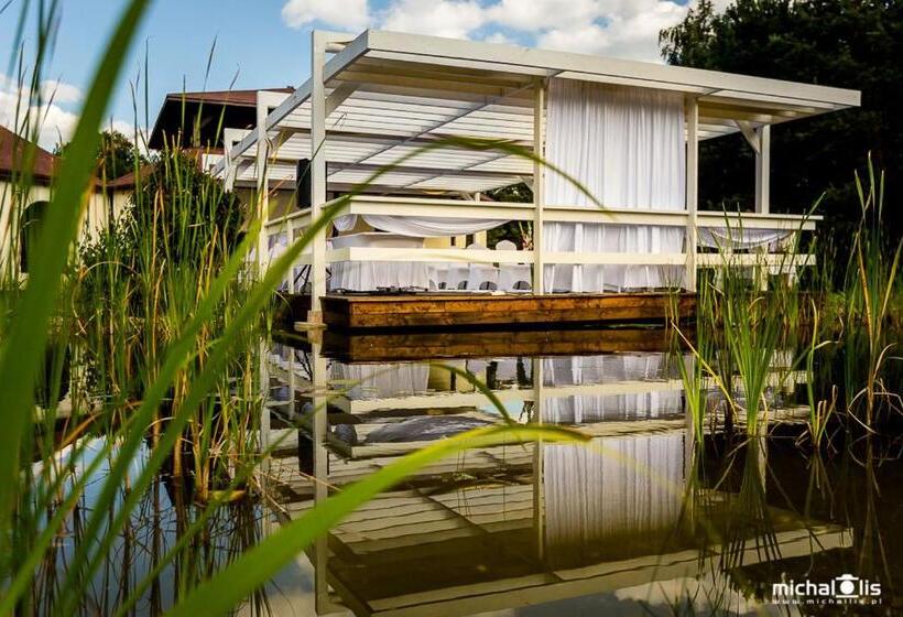 ホテル Rozdroże Nieborów