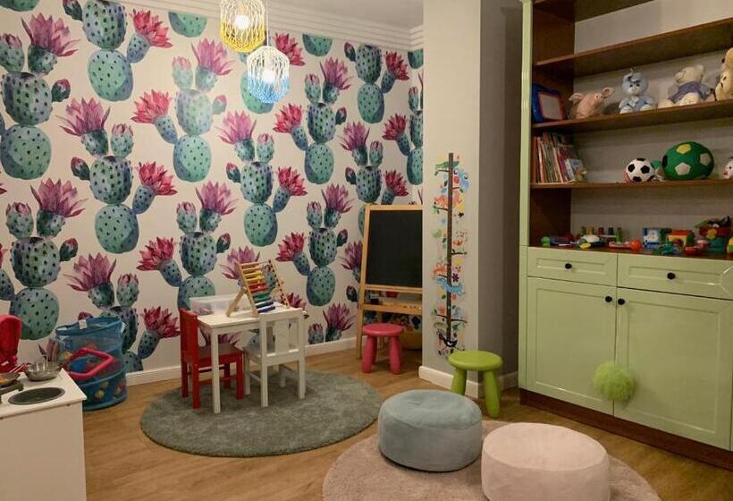 ホテル Rozdroże Nieborów