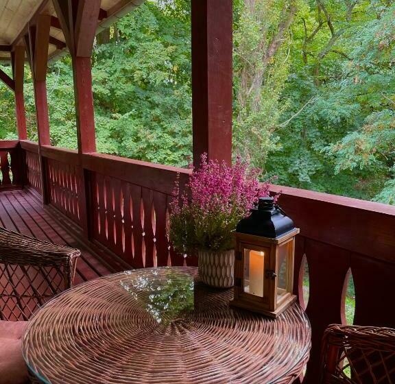 ペンション Straszny Dwór