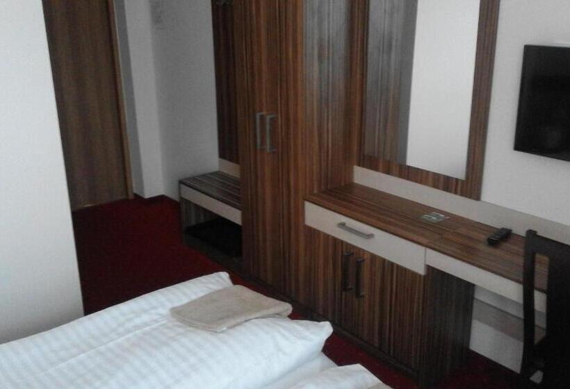 پانسیون Willa Nimfa   Pokoje I Apartamenty W Centrum