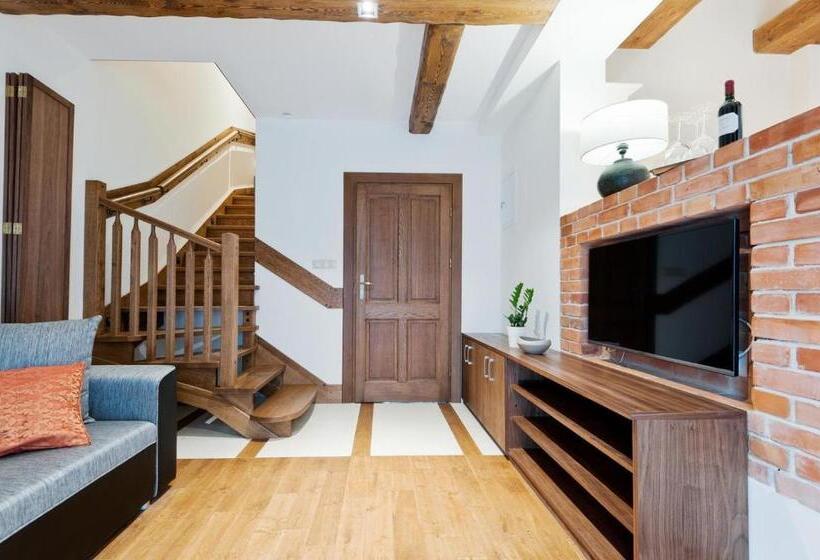 استراحتگاه Mevo Apartament