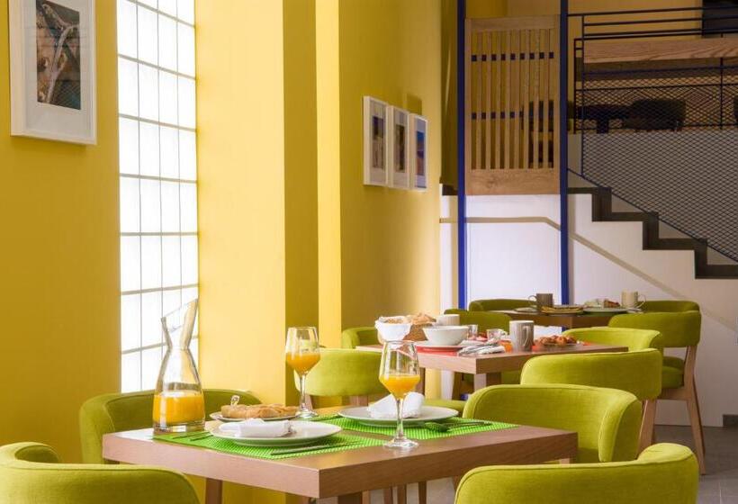 هتل Elounda Colour Apartments