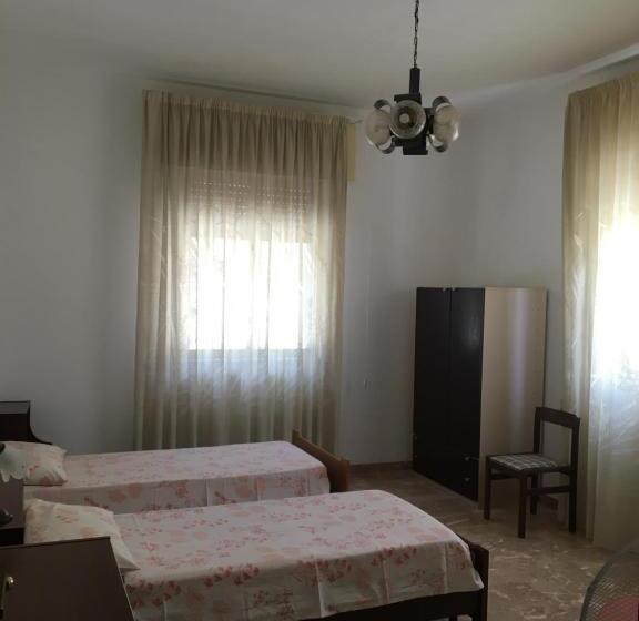 Pensão Affittacamere Al Piano Terra