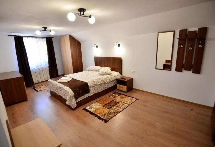 膳宿费 Casa Cu Magnolii