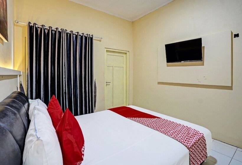 Capital O 92162 Hotel Wisata Karya