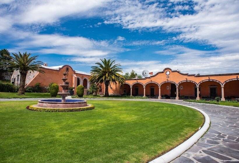 هتل Hacienda La Cieneguita