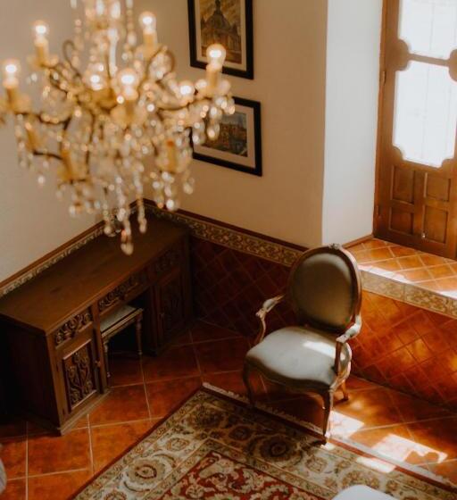 هتل Hacienda La Cieneguita