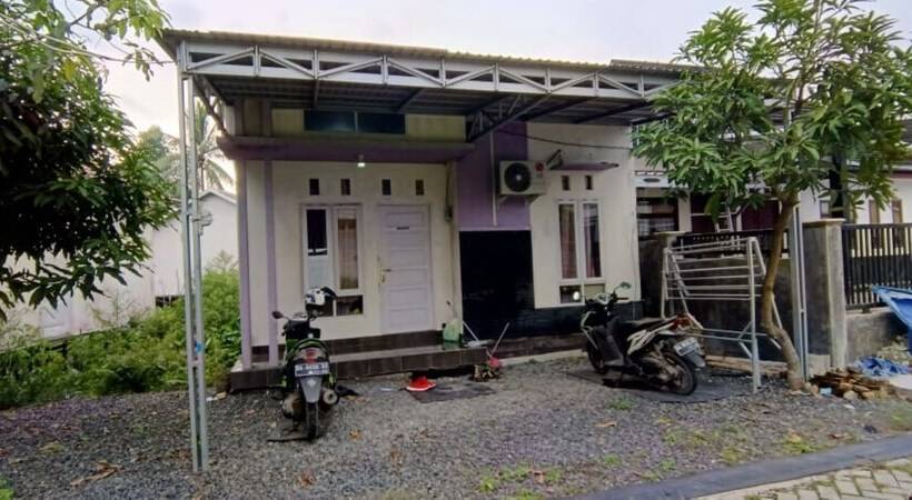 هتل Spot On 92196 Kost Axcel