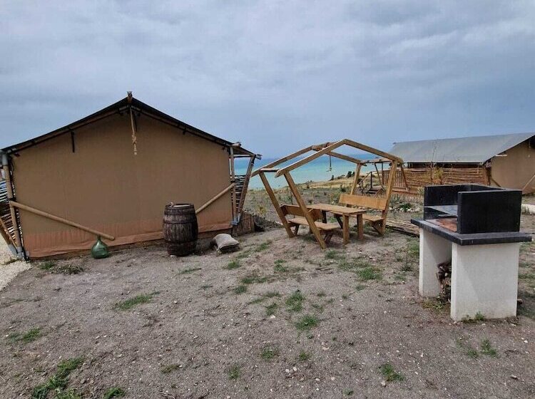 فندق Tendu  Punta Bianca Glamping Camp