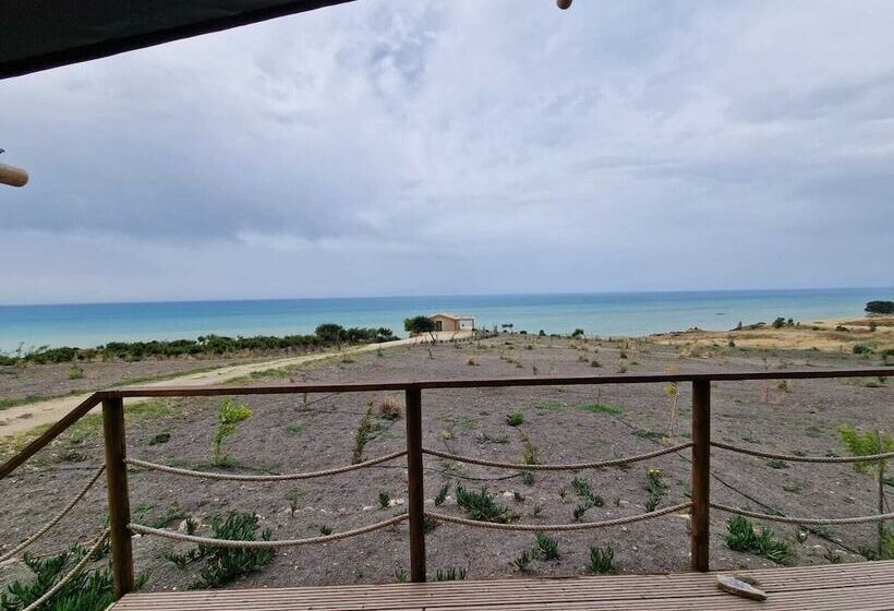 فندق Tendu  Punta Bianca Glamping Camp