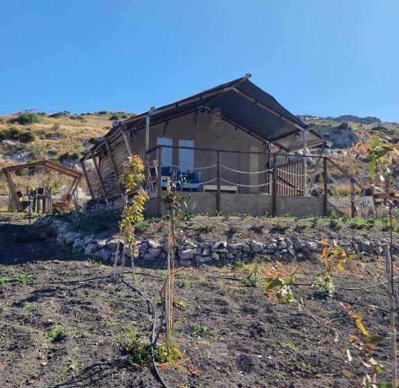 فندق Tendu  Punta Bianca Glamping Camp
