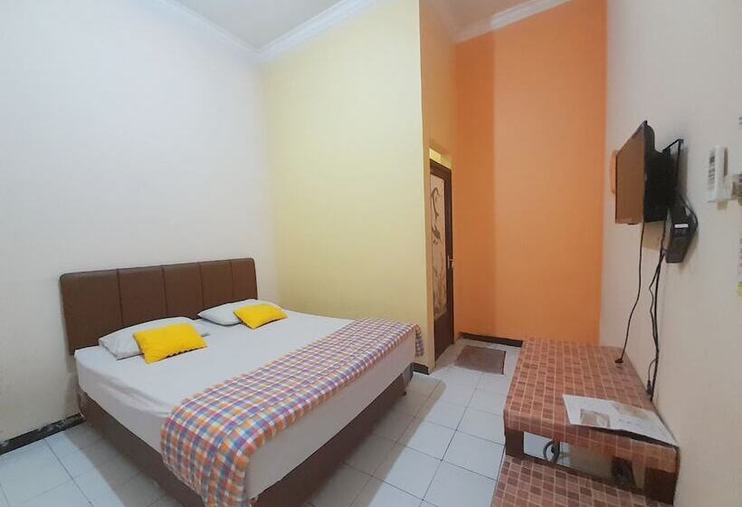 هاستل Homy House Semarang