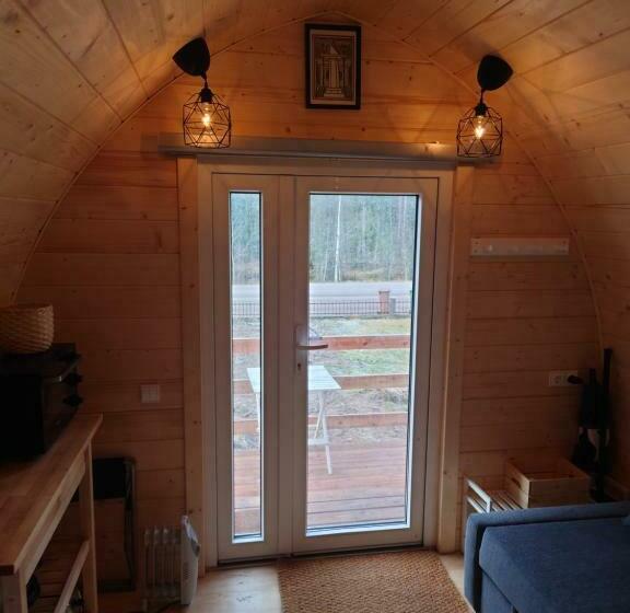 فنادق الكبسولة Cosy Cabin