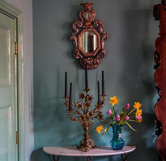 مبيت وإفطار Private And Chique Salon De Franz   With Large Terrace