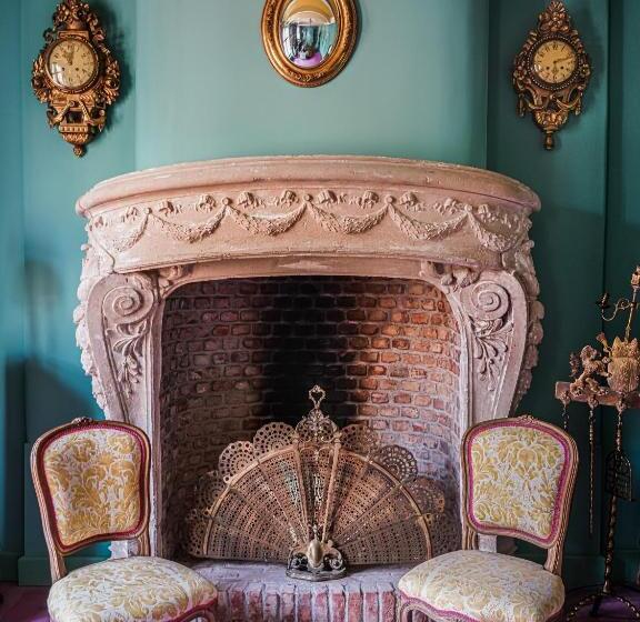 مبيت وإفطار Private And Chique Salon De Franz   With Large Terrace