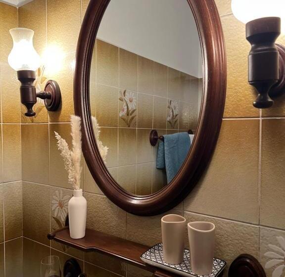 ベッドアンドブレックファースト Mediterranean Lake Escape House