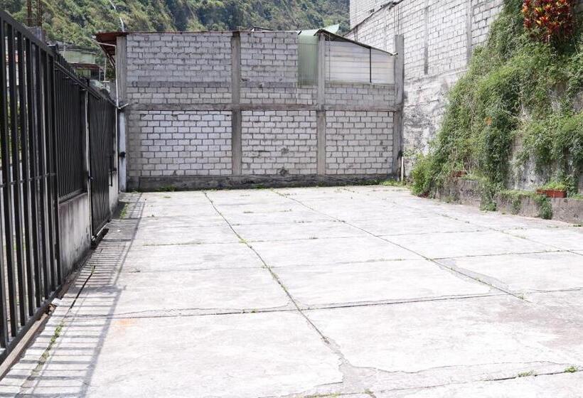 هتل Hostal Colibri 2